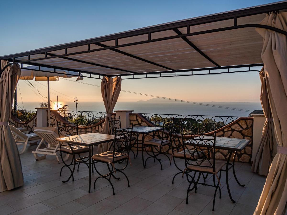 Casa Astra Bed & Breakfast Анакапри Екстериор снимка