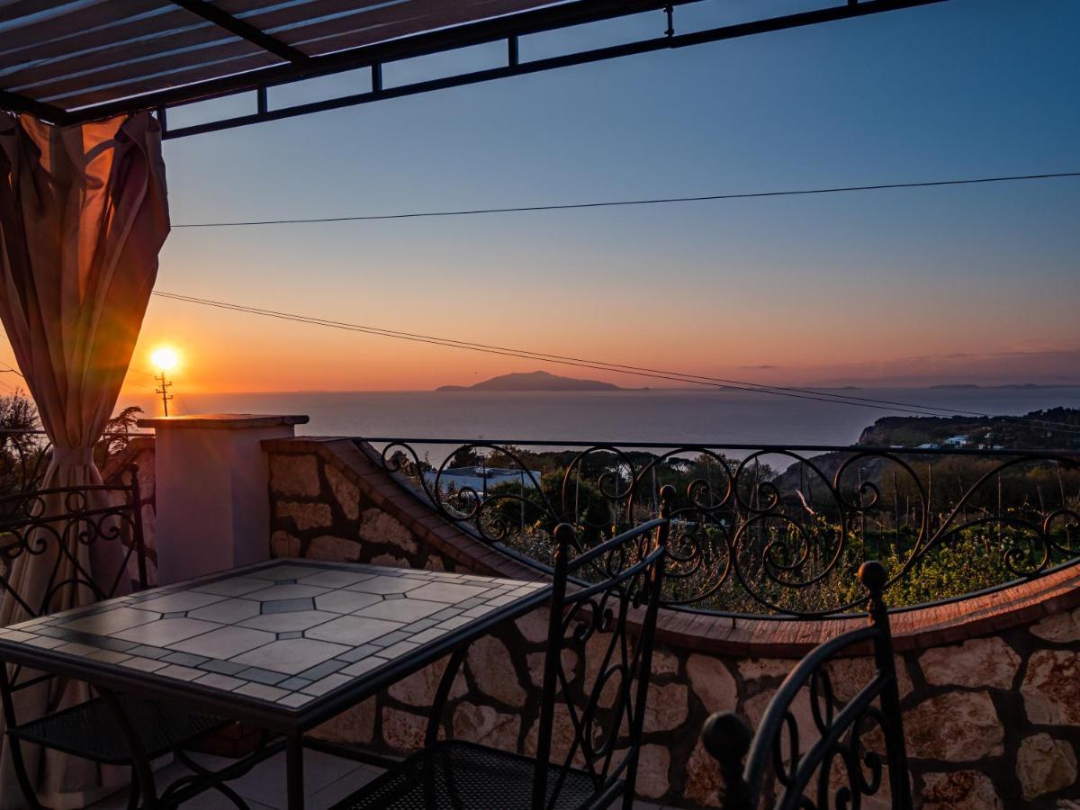 Casa Astra Bed & Breakfast Анакапри Екстериор снимка