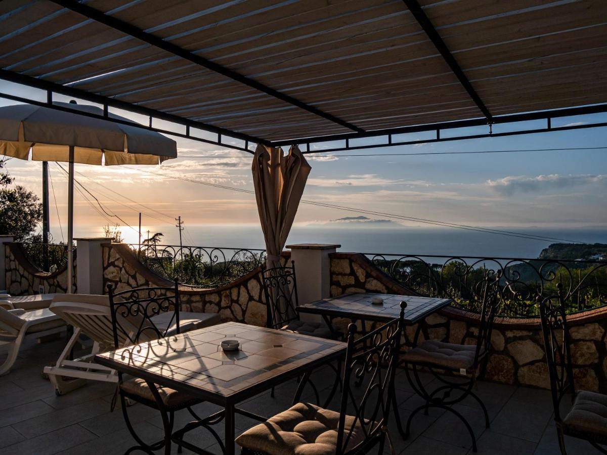 Casa Astra Bed & Breakfast Анакапри Екстериор снимка